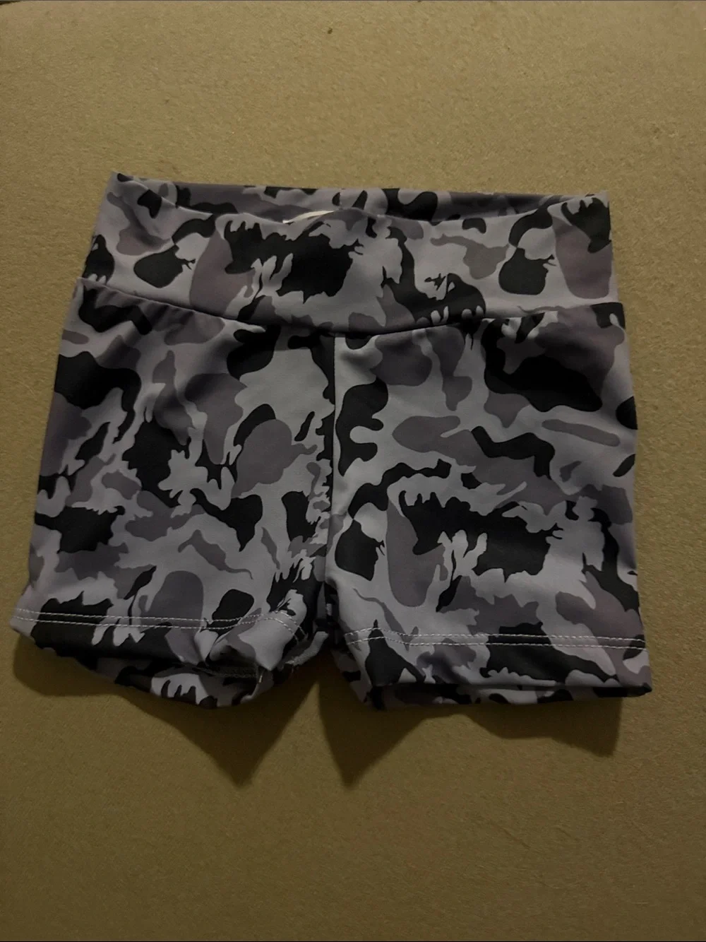 Baby Bloomer Shorts Spandex Gray Camouflage - NWOT 3-6 Months